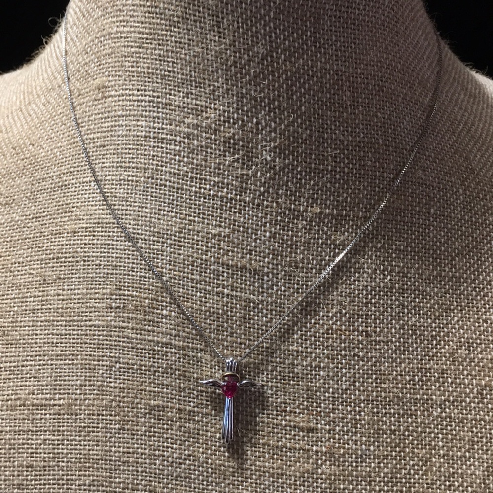STERLING SILVER NECKLACE